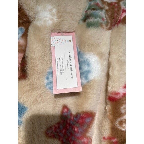Cupcakes and Cashmere Gingerbread Faux Fur Blanket Viral TikTok - Picture 2 of 6